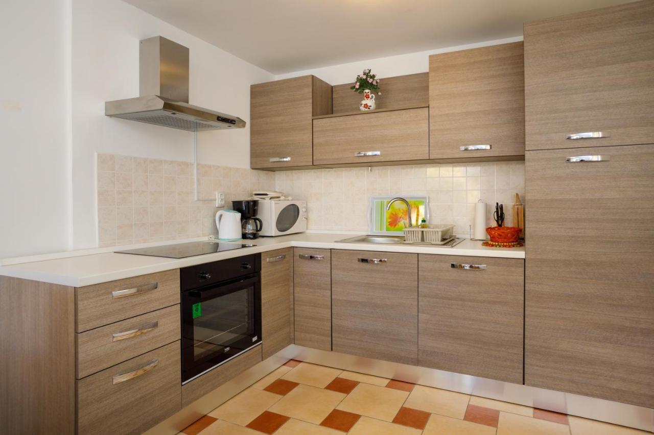 Apartmani Bakran Krk Town Zewnętrze zdjęcie