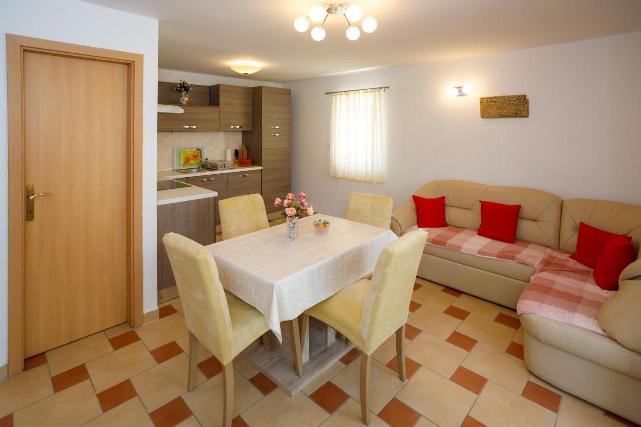 Apartmani Bakran Krk Town Zewnętrze zdjęcie