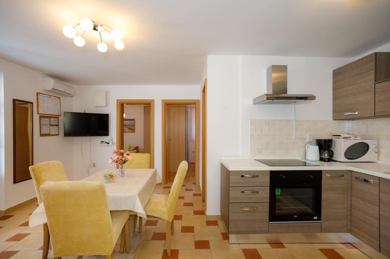 Apartmani Bakran Krk Town Zewnętrze zdjęcie